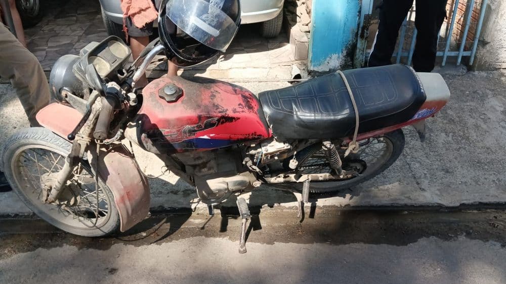 Motocicleta furtada em 2018 em Irati é recuperada em Rebouças; condutor é preso por receptação