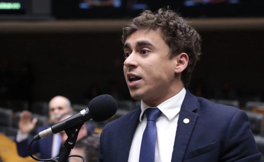 ‘Ministério do Namoro’: Nikolas Ferreira critica campanha do governo nas redes sociais