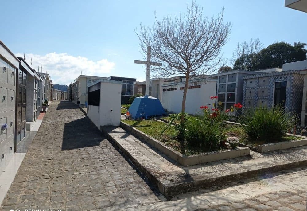 Horários diferenciados nos cemitérios municipais para o Dia de Finados